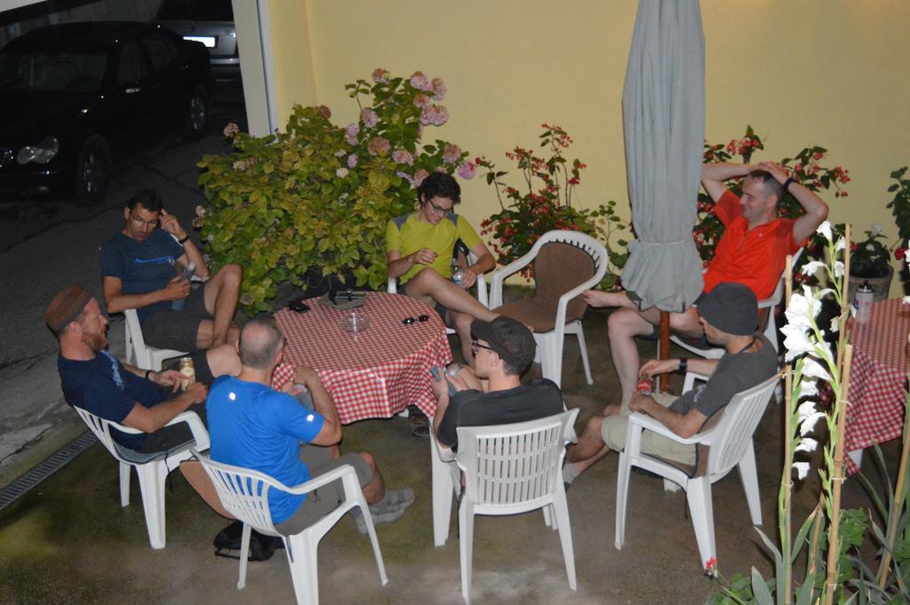 מוסטר Hostel David מראה חיצוני תמונה